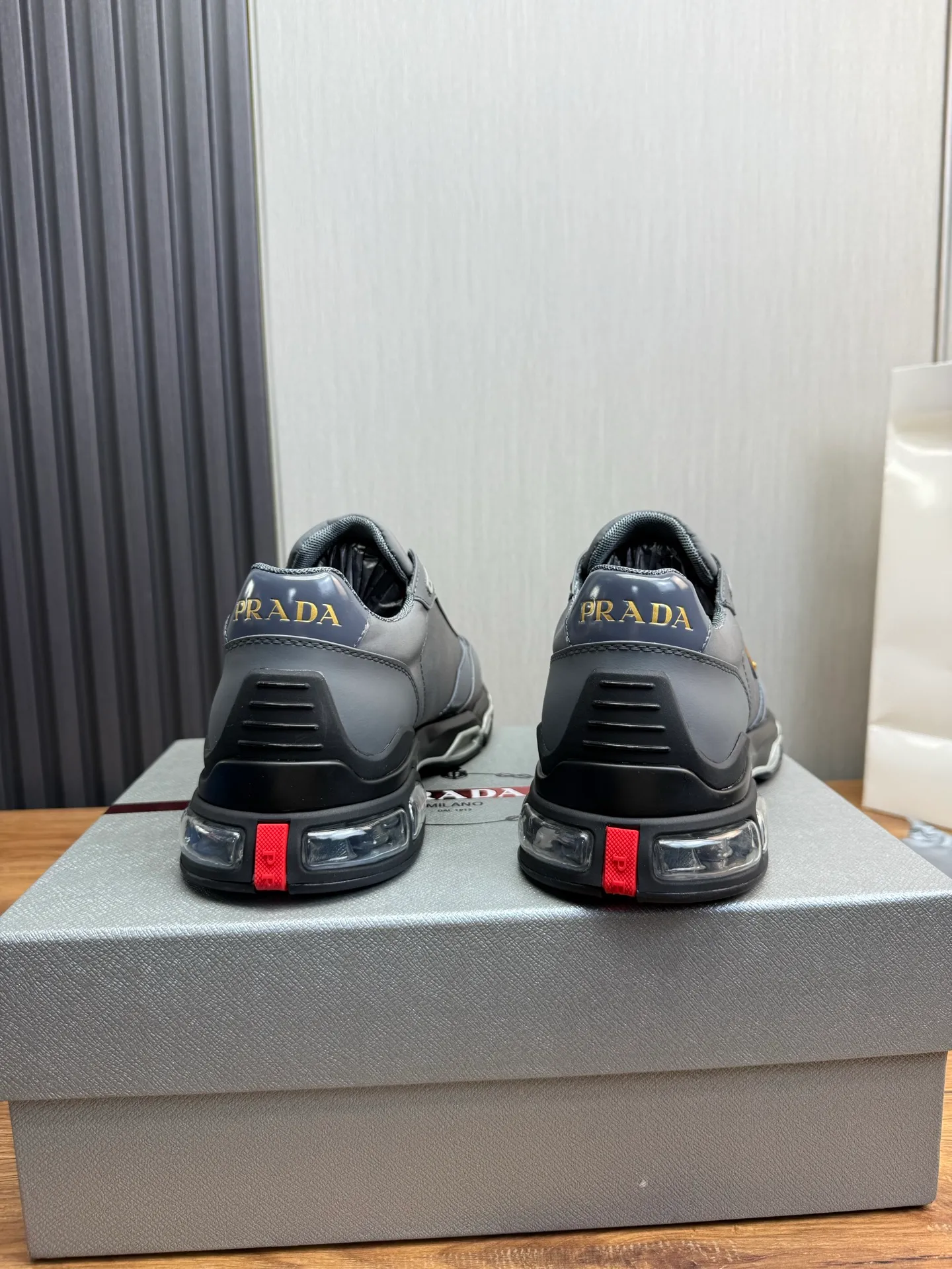 Men's shoes 💰640💰 [PRADA] Men's shoes are popular in the counter, official website is synchronized, 1 high-quality shipment ✔️Original cowhide upper + cowhide lining, 1🆚1 replica, original sole, 38-45 (45 customized, non-refundable)